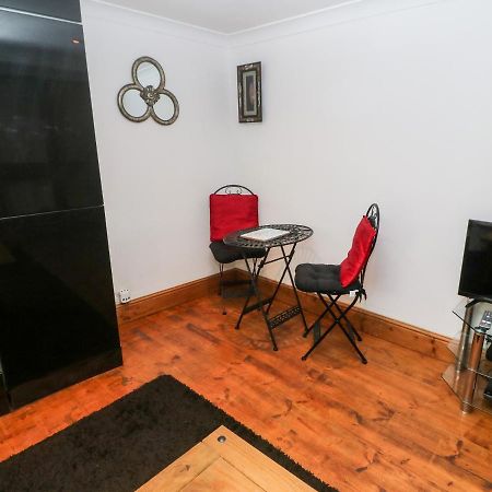 Maia House Apartman Penryn Kültér fotó