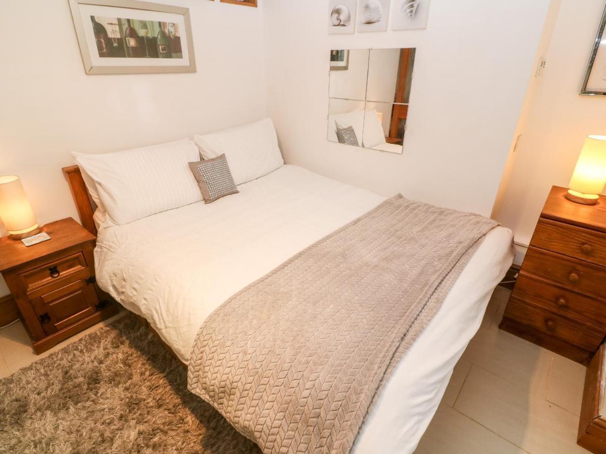 Maia House Apartman Penryn Kültér fotó
