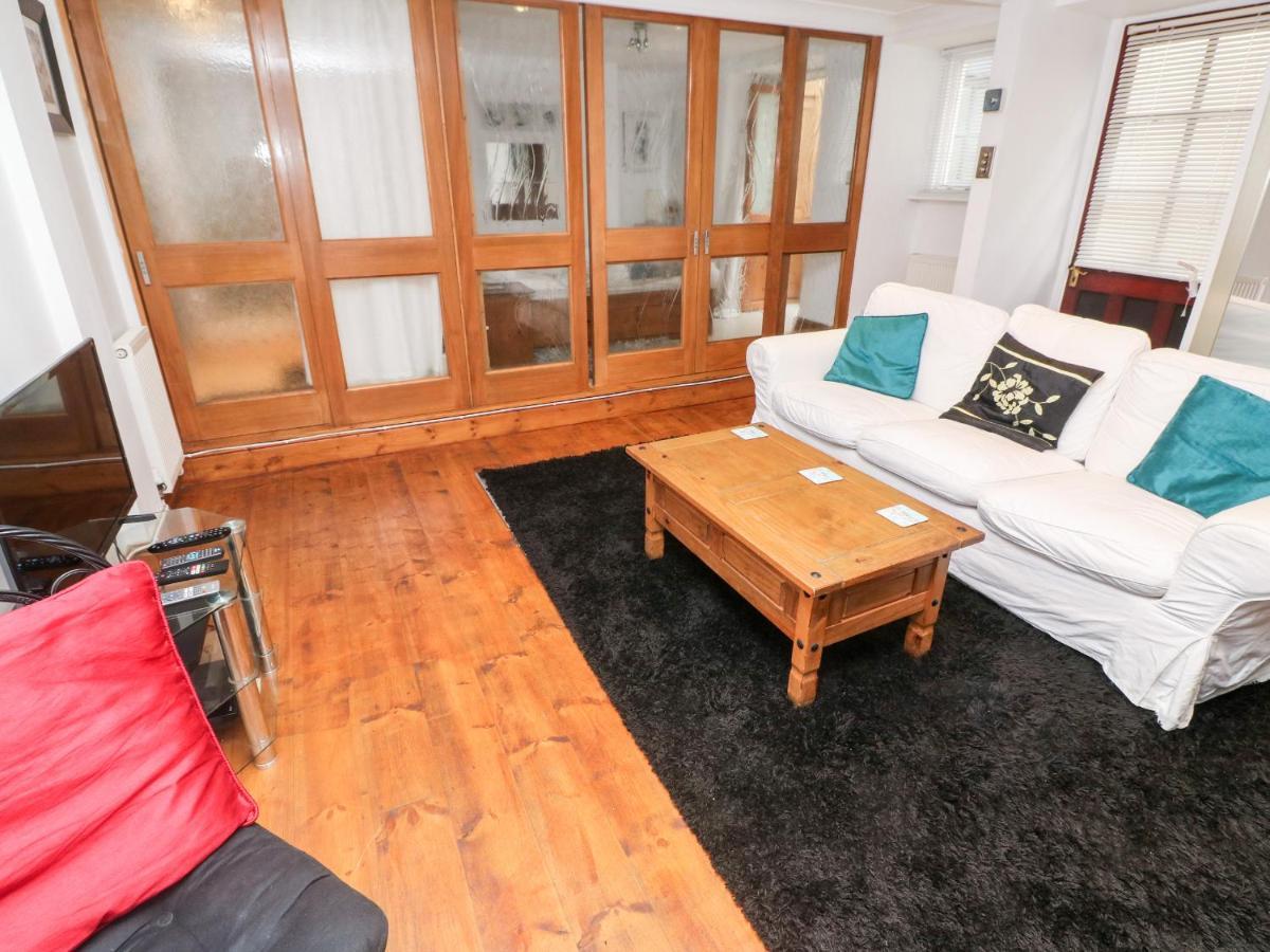 Maia House Apartman Penryn Kültér fotó